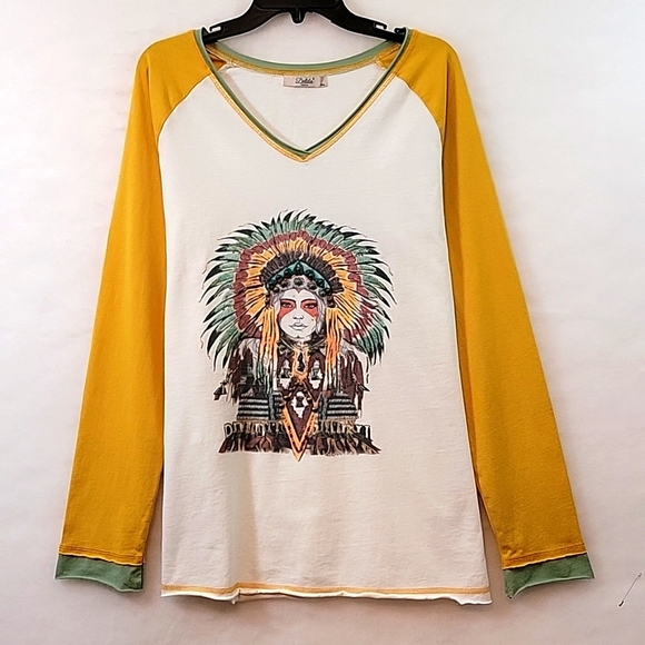 Delilah Indian Queen Scoop V-Neck Embellished Long Sleeve Tee Size XXL - Picture 2 of 11